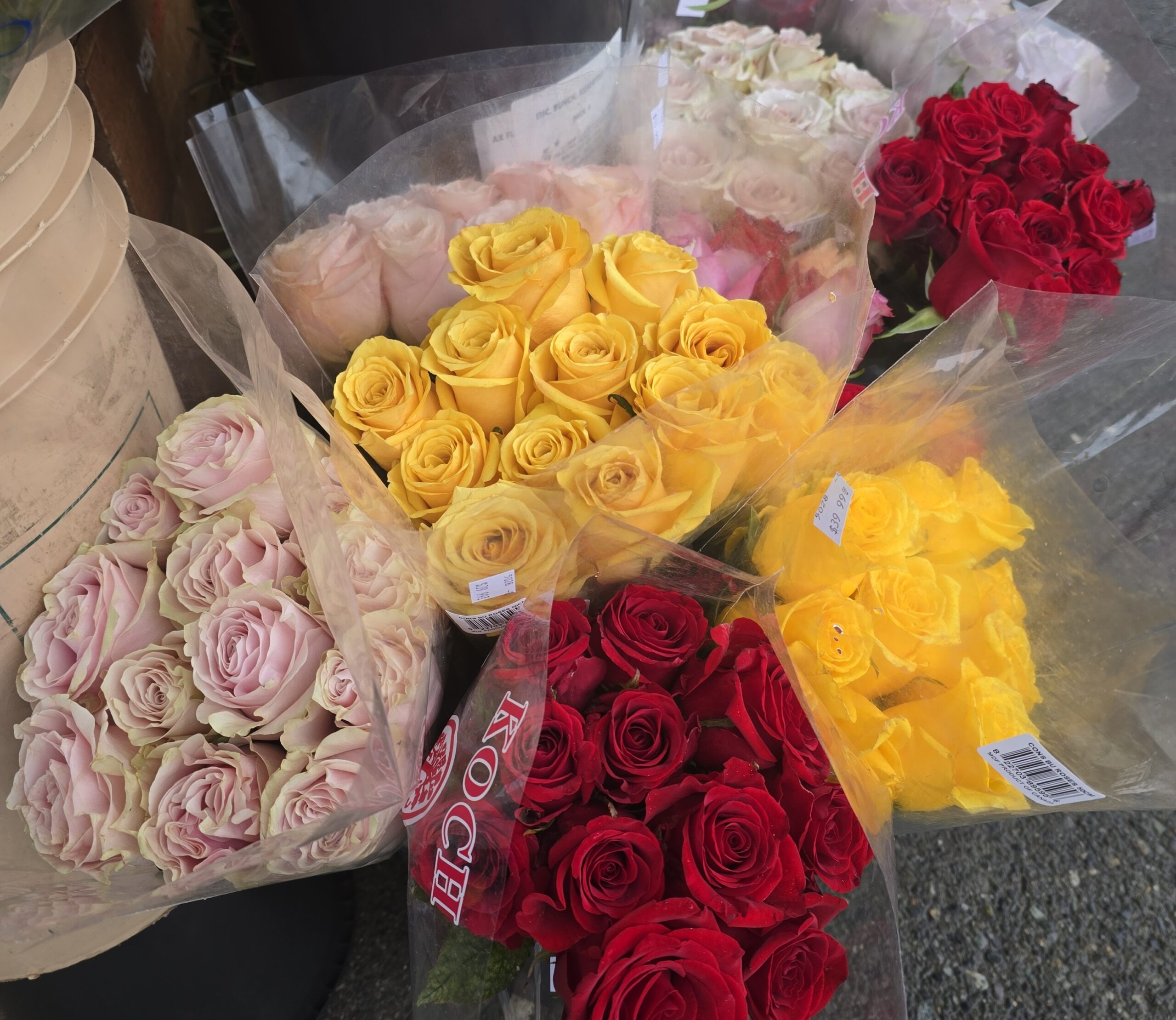 Meinhardt-Floral-Display-Rose-Flowers